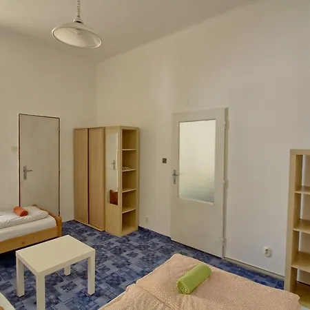 Palmovka Apartment