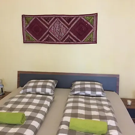 Palmovka Apartman *